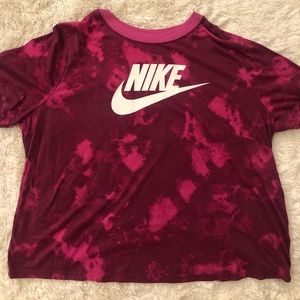 NIKE T SHIRT